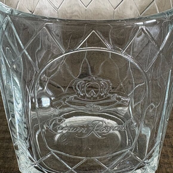 Crown Royal Whiskey Glass Embossed Diamond Low Ball Barware Set of 2 Glasses - Picture 6 of 9